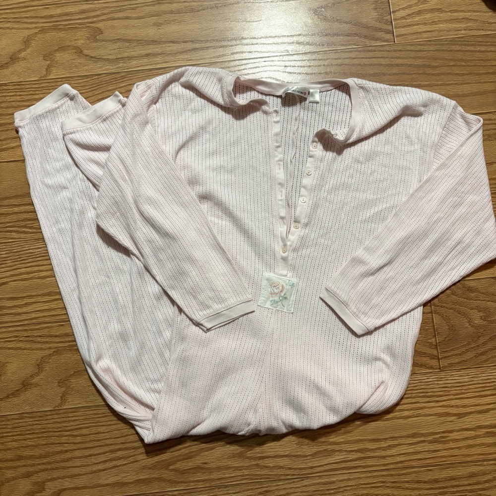 Vintage Victoria’s Secret Pajamas Medium